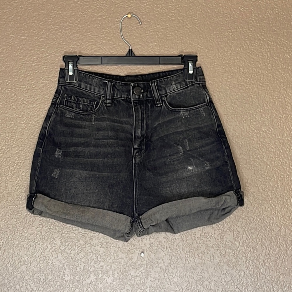 BDG mom high rise black denim shorts size 25
